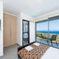 Three-Bedroom Villa with Private Pool and Hot Tub