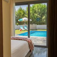 Deluxe Studio with Private Pool