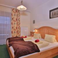Double Room with Balcony 5