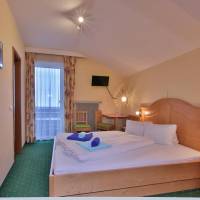 Double Room with Balcony 11 