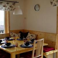 Three-Bedroom Apartment with Balcony