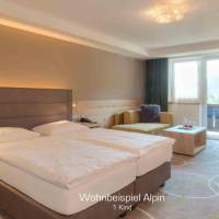 Deluxe Family Room (2 Adults + 2 Child)