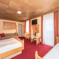 Triple Room with Balcony