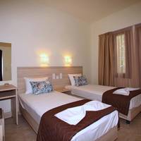 Double or Twin Room with Sea View