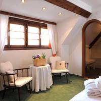 Junior Suite (2 Adults + 1 Child)