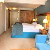 Deluxe Double Room with Lake View