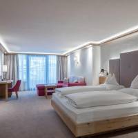 Junior Suite with Mountain View