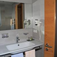 Small double room without balcony