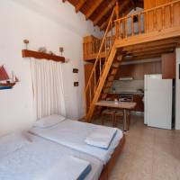 Studio - Split Level with Sea View (2 Adults)