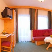 Suite with Mountain View