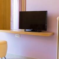 Superior One-Bedroom Apartment