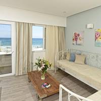Deluxe One-Bedroom Apartment with Side Sea View