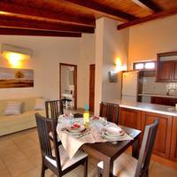 Superior One-Bedroom Apartment