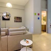 One-Bedroom Apartment (2 - 4 Adults)