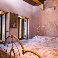 Traditional Room
