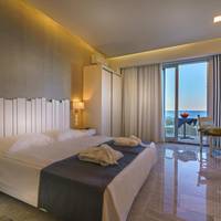 Deluxe Apartment with Sea view 1st floor
