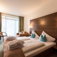 Suite with Garden View