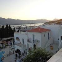 High Level Studios with Sea View 
