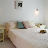 Deluxe Two-Bedroom Apartment
