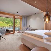 Junior Suite with Mountain View