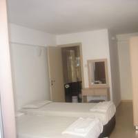 Studio with Pool View - Ground Floor