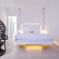 Summer Mood Suite with Heated Plunge Pool