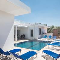 Four-Bedroom Holiday Home