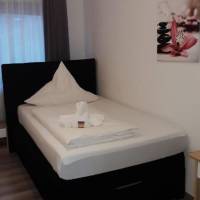 Single Room with Shared Bathroom