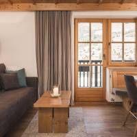 Comfort One-Bedroom Apartment with 2 Balconies