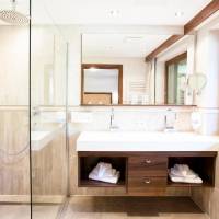 Superior Double Room (2 Adults + 1 Child)
