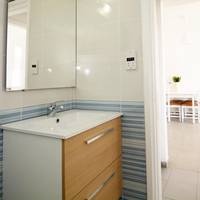 Deluxe One-Bedroom Apartment with Terrace and Pool View - Split Level