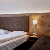 Economy Triple Room