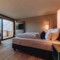 King Room with Mountain View