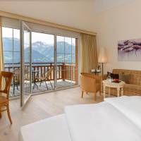 King Room with Mountain View