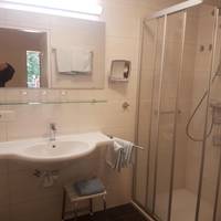 Comfort Triple Room with Shower