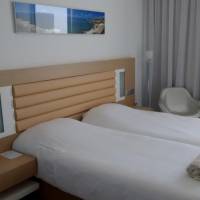 Inland View Room