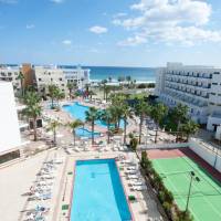 Double or Twin Room with Side Sea View