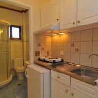 Apartment (3 Adults)