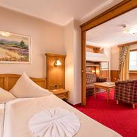 Family Suite (2 Adults + 2 Children)