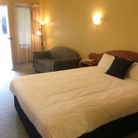 Queen Room - Disability Access