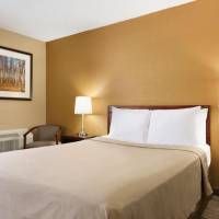 Queen Room - Mobility Access/Non-Smoking