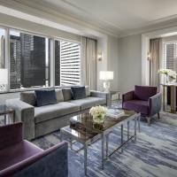Deluxe Corner Suite, 1 Bedroom Suite, City view, Corner room