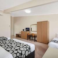 Standard Room with One Queen Bed and Two Single Beds - Non-Smoking