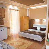 Comfort Triple Room with Shower