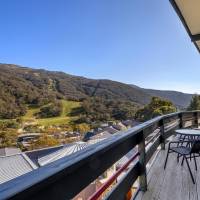 One-Bedroom Apartment (Sleeps 4) - Summer
