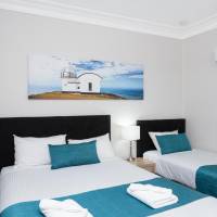Family Room (3 Adults)