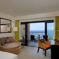 Club Twin Room with Ocean View
