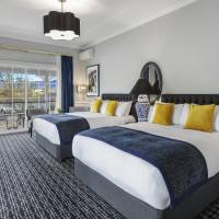 Deluxe Queen Room with Two Queen Beds - Non-Smoking