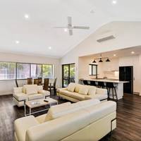 Premium Three-Bedroom Apartment with Garden View