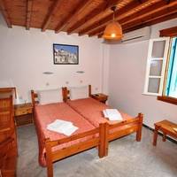 Studio (2 Adults)